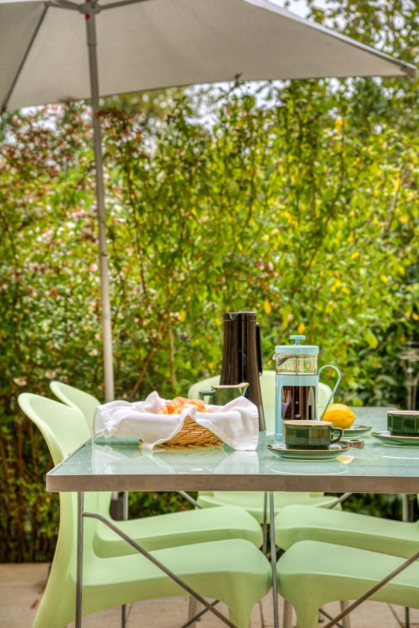 Le Domaine De La Tuilerie - Gite De Charme En Bord De Riviere Avec Piscine Servies-en-Val Luaran gambar